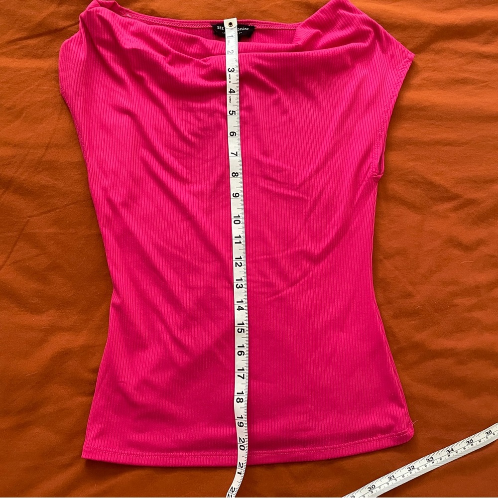 Hot Pink Ribbed Top - Picture 3 of 6